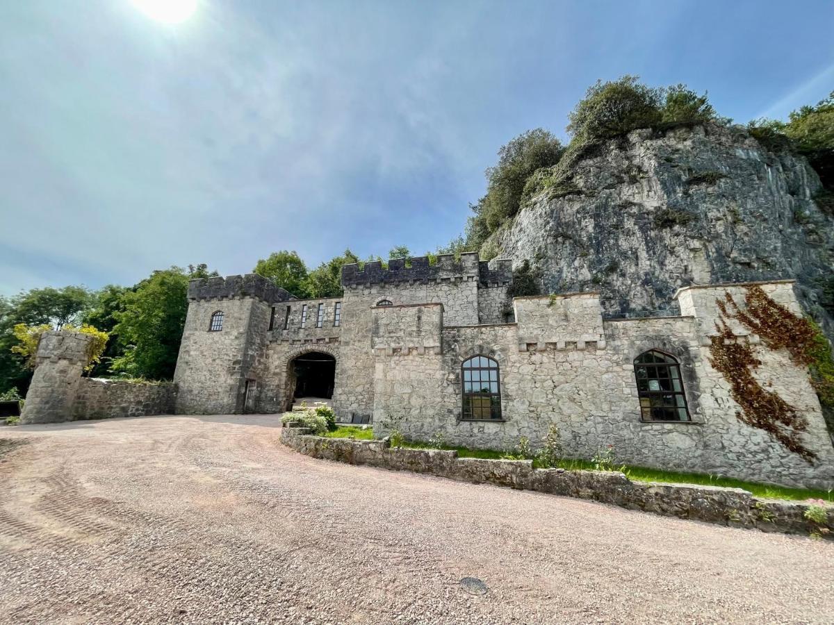 Tan-Yr-Ogo Gate Lodge, Gwrych Castle Llanddulas ภายนอก รูปภาพ